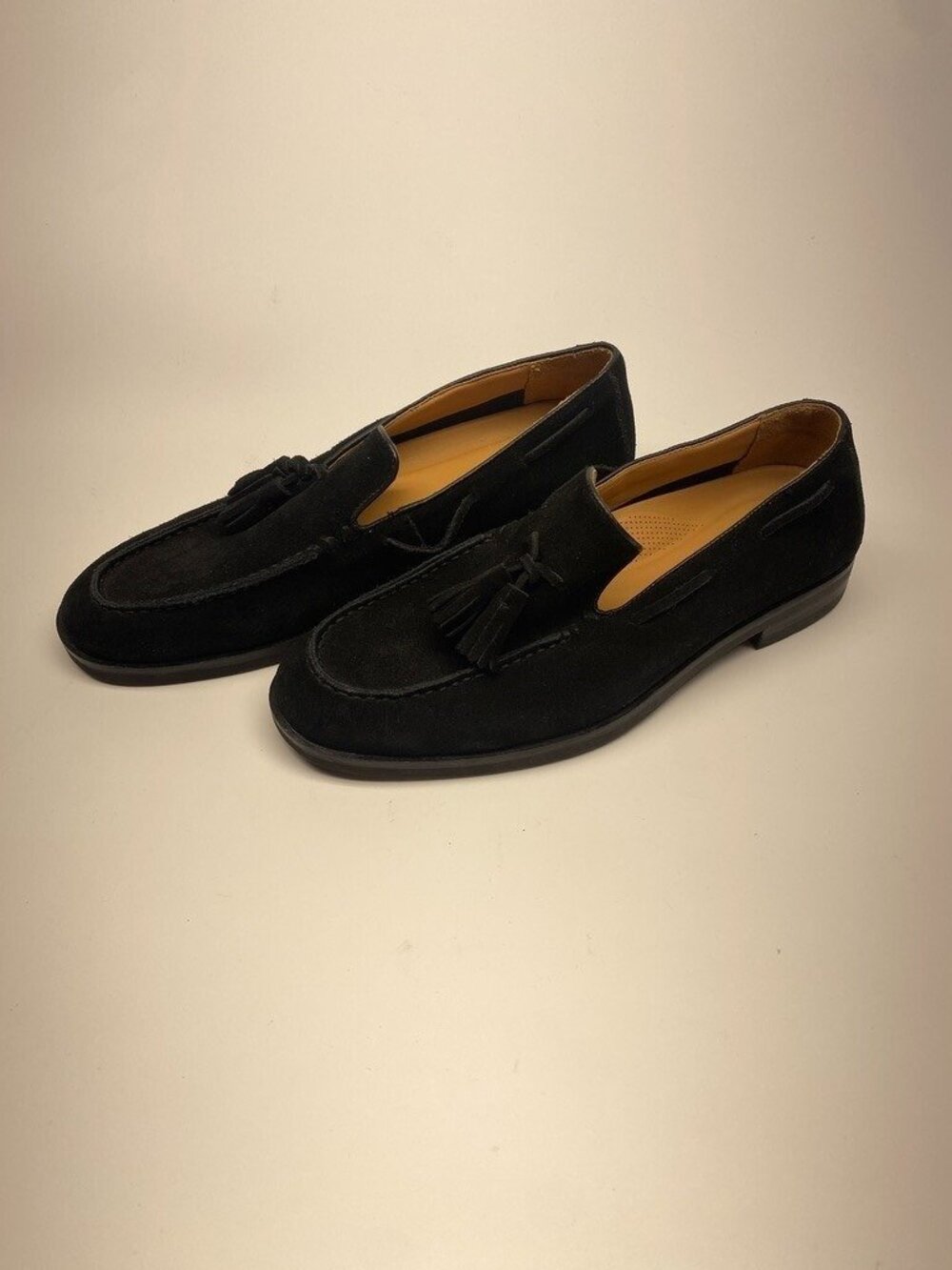 Marc Fisher LTD  Men's Garry Black Tassel Loafer Sz 7